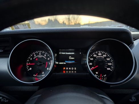 Used 2022 Ford Mustang Premium image 26