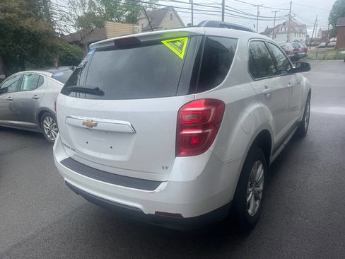 Used 2017 Chevrolet Equinox LT w/ Convenience Package AWD/4WD image 6
