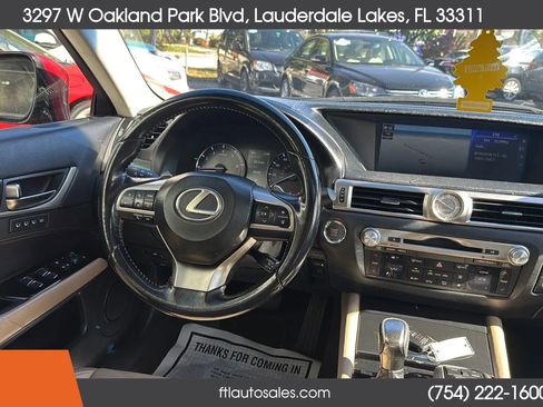 Used 2016 Lexus GS 200t RWD image 31
