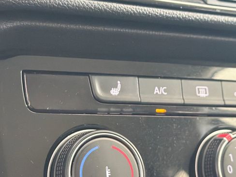 Certified 2024 Volkswagen Taos S AWD/4WD image 27