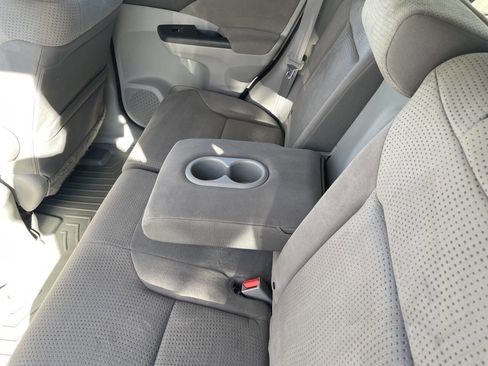 Used 2012 Honda CR-V EX image 31