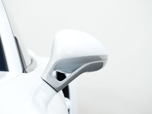 Used 2018 Porsche 911 Turbo S image 11