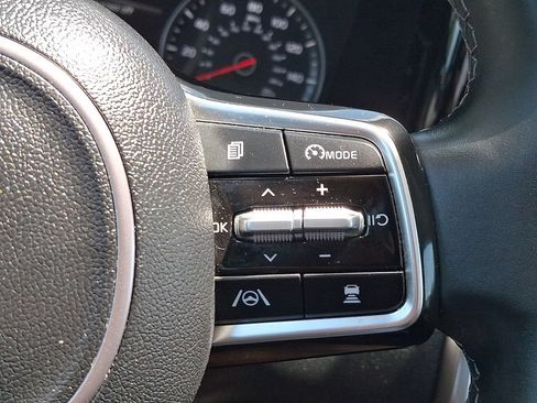 Certified 2023 Kia Sorento X-Line EX AWD/4WD image 10