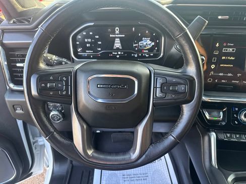 Used 2024 GMC Sierra 2500 Denali Ultimate AWD/4WD image 17