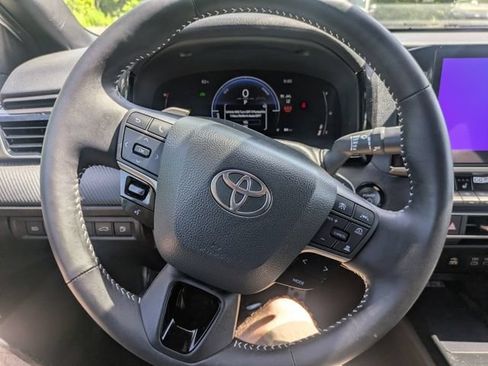 Used 2026 Toyota Camry SE w/ Multimedia Upgrade Package AWD/4WD image 22