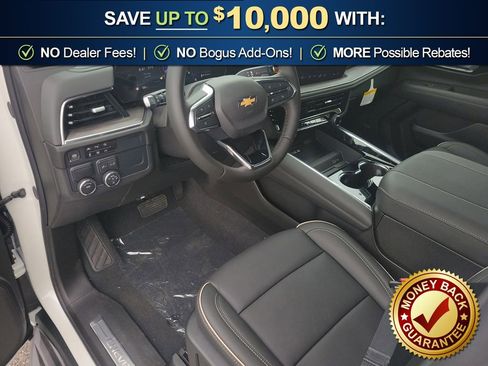 New 2025 Chevrolet Suburban Premier RWD image 13