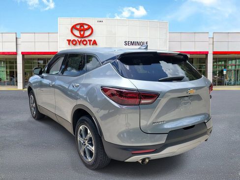 Used 2025 Chevrolet Blazer LT FWD image 4