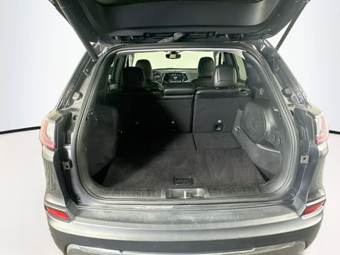Used 2022 Jeep Cherokee Limited w/ Elite Package AWD/4WD image 29