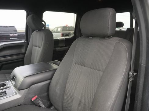 Used 2017 Ford F150 XLT w/ Equipment Group 302A Luxury image 10