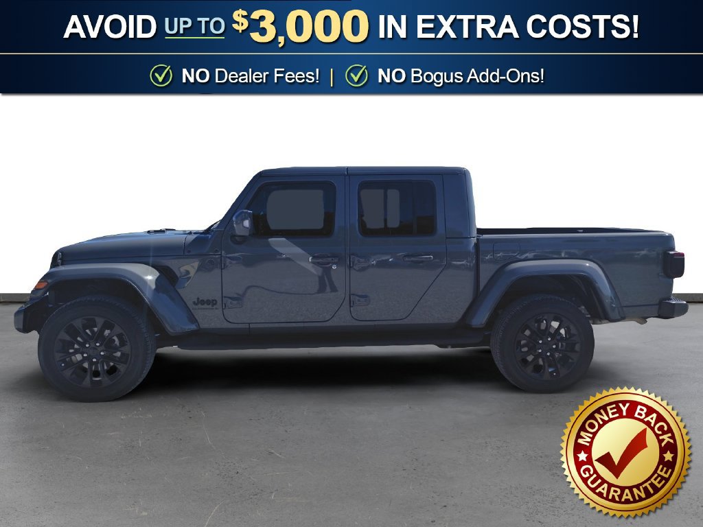 Used 2023 Jeep Gladiator Overland AWD/4WD image 2