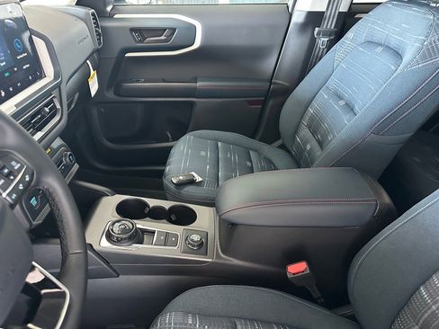 New 2025 Ford Bronco Sport Heritage w/ Convenience Package image 21