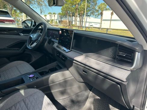 New 2026 Volkswagen Tiguan S FWD image 72