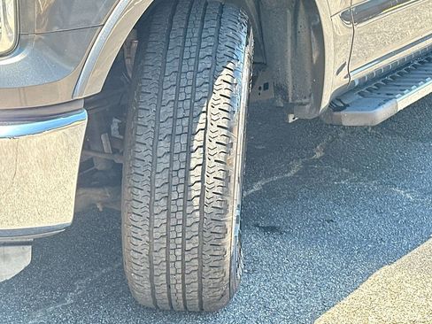 Used 2015 Ford F150 Lariat AWD/4WD image 25