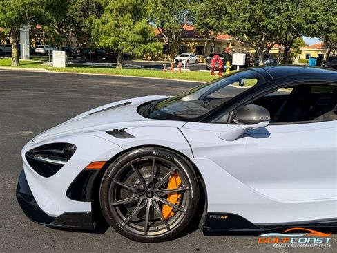 Used 2021 McLaren 765LT RWD image 40