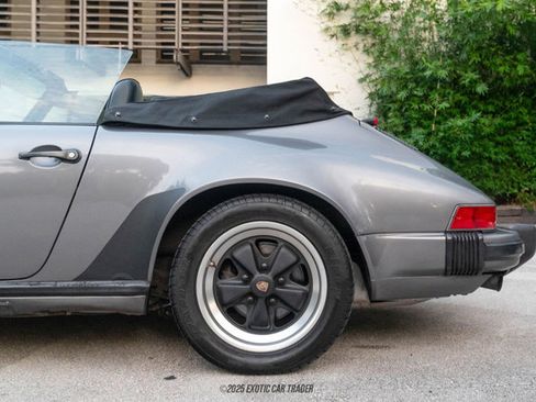 Used 1986 Porsche 911 Carrera image 5