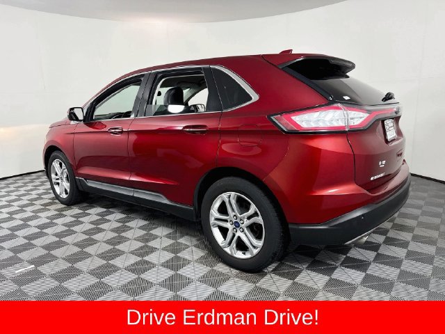 Used 2018 Ford Edge Titanium w/ Technology Package FWD image 21