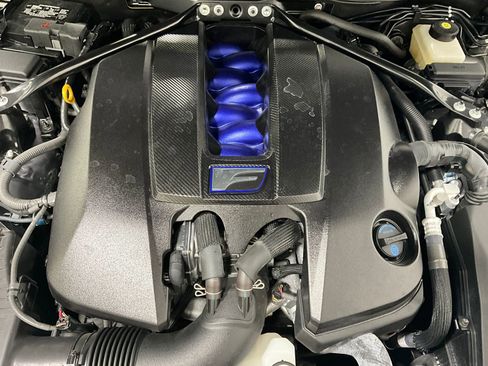 Used 2017 Lexus RC F image 28