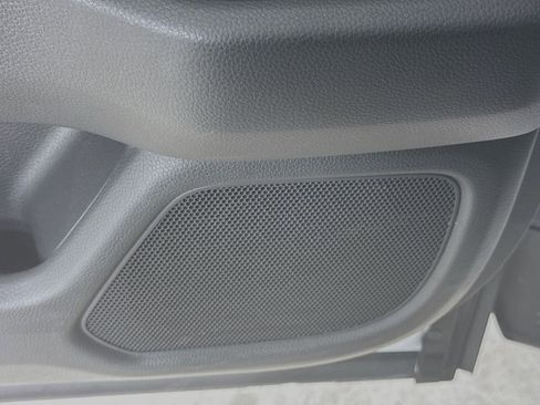 Used 2025 Honda Pilot EX-L image 24