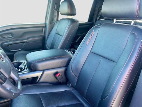 Used 2023 Nissan Titan PRO-4X w/ Pro-4x Convenience Package image 22