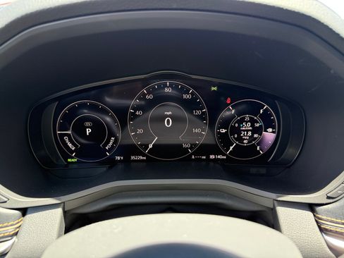 Certified 2024 MAZDA CX-90 Plug-In Hybrid w/ Premium Plus AWD/4WD image 11