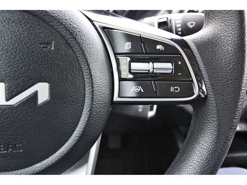 Used 2023 Kia Forte LX FWD image 20