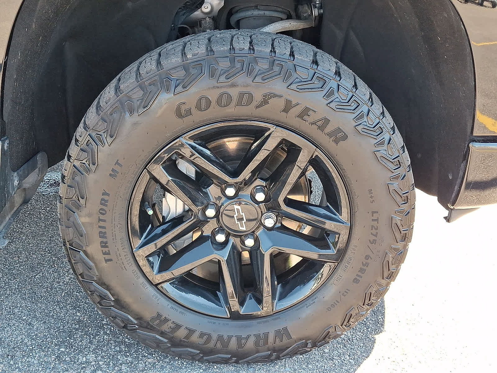 Used 2024 Chevrolet Silverado 1500 Custom Trail Boss AWD/4WD image 31