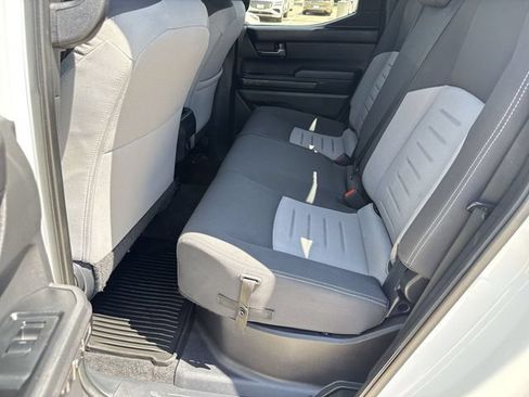 Used 2024 Toyota Tacoma TRD Sport RWD image 15