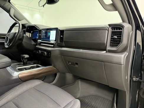 Used 2023 Chevrolet Silverado 1500 LT Trail Boss w/ Protection Package AWD/4WD image 32