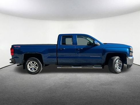 Used 2017 Chevrolet Silverado 1500 LT w/ All Star Edition AWD/4WD image 15