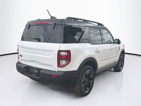 Used 2025 Ford Bronco Sport Outer Banks w/ Outer Banks Tech Package+ AWD/4WD image 9
