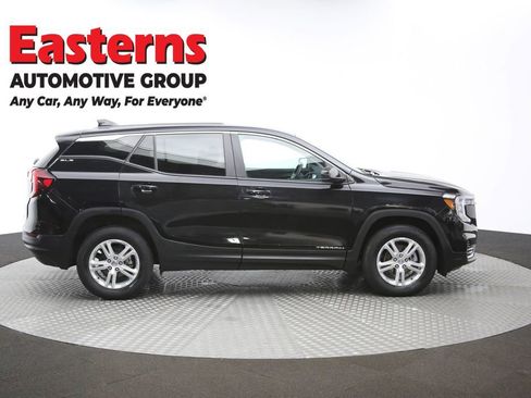 Used 2022 GMC Terrain SLE image 45