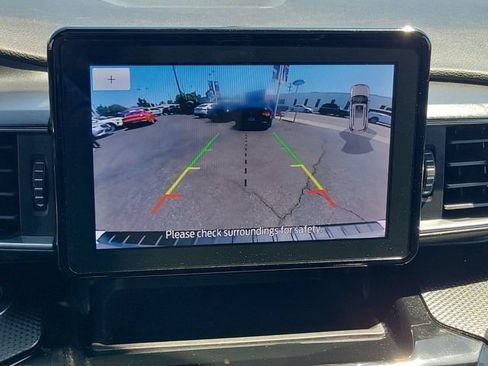 Used 2023 Ford Explorer ST-Line w/ Class IV Trailer Tow Package RWD image 28