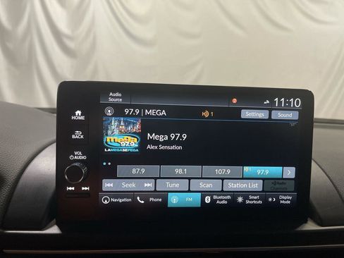 Used 2025 Honda Pilot Touring image 16