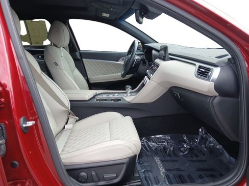 Used 2023 Genesis G70 3.3T w/ Sport Prestige Package image 15