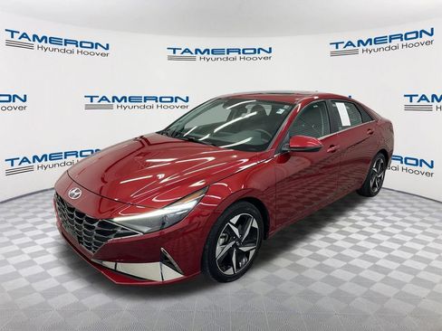 Used 2023 Hyundai Elantra Limited FWD image 1