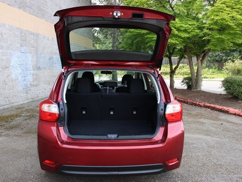 Used 2015 Subaru Impreza 2.0i AWD/4WD image 18