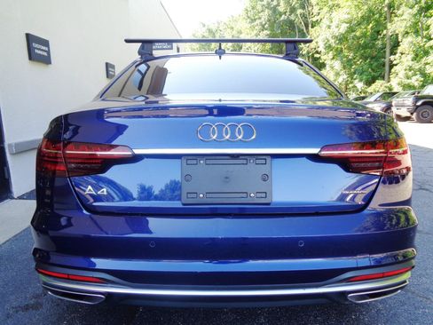 Used 2022 Audi A4 2.0T Premium Plus AWD/4WD image 6
