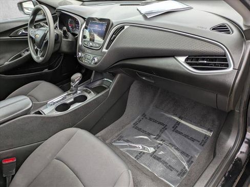 Used 2024 Chevrolet Malibu LT image 20
