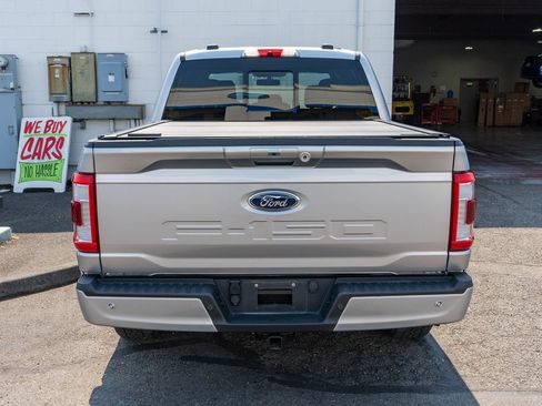 Used 2022 Ford F150 Lariat w/ Equipment Group 502A High AWD/4WD image 4