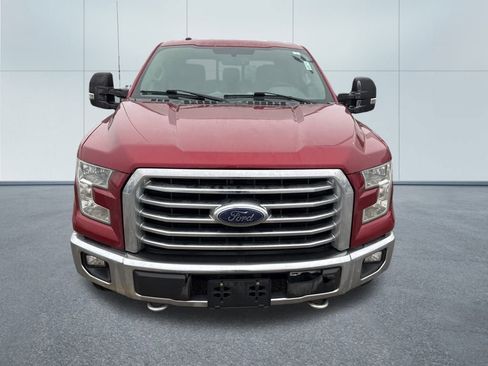 Used 2015 Ford F150 XLT w/ Equipment Group 302A Luxury image 2
