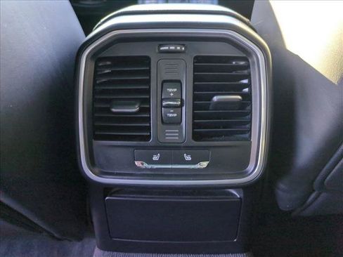Used 2016 Porsche Macan S AWD/4WD image 18