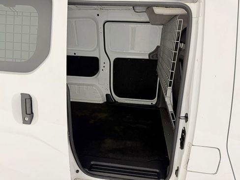 Used 2017 Chevrolet City Express LS image 26