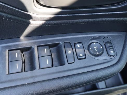 Used 2025 Honda Odyssey EX-L image 13