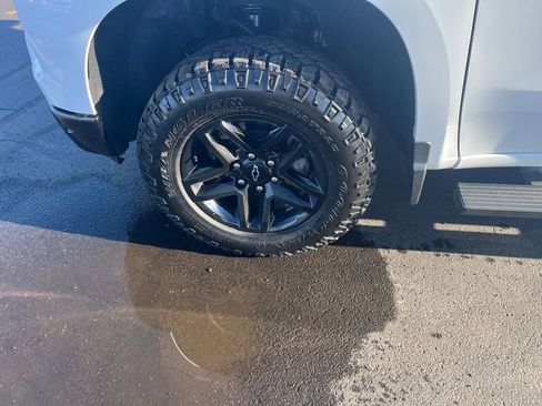 Used 2022 Chevrolet Silverado 1500 Custom Trail Boss image 33