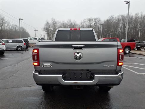 Used 2022 RAM 2500 Limited w/ Snow Chief Group AWD/4WD image 7