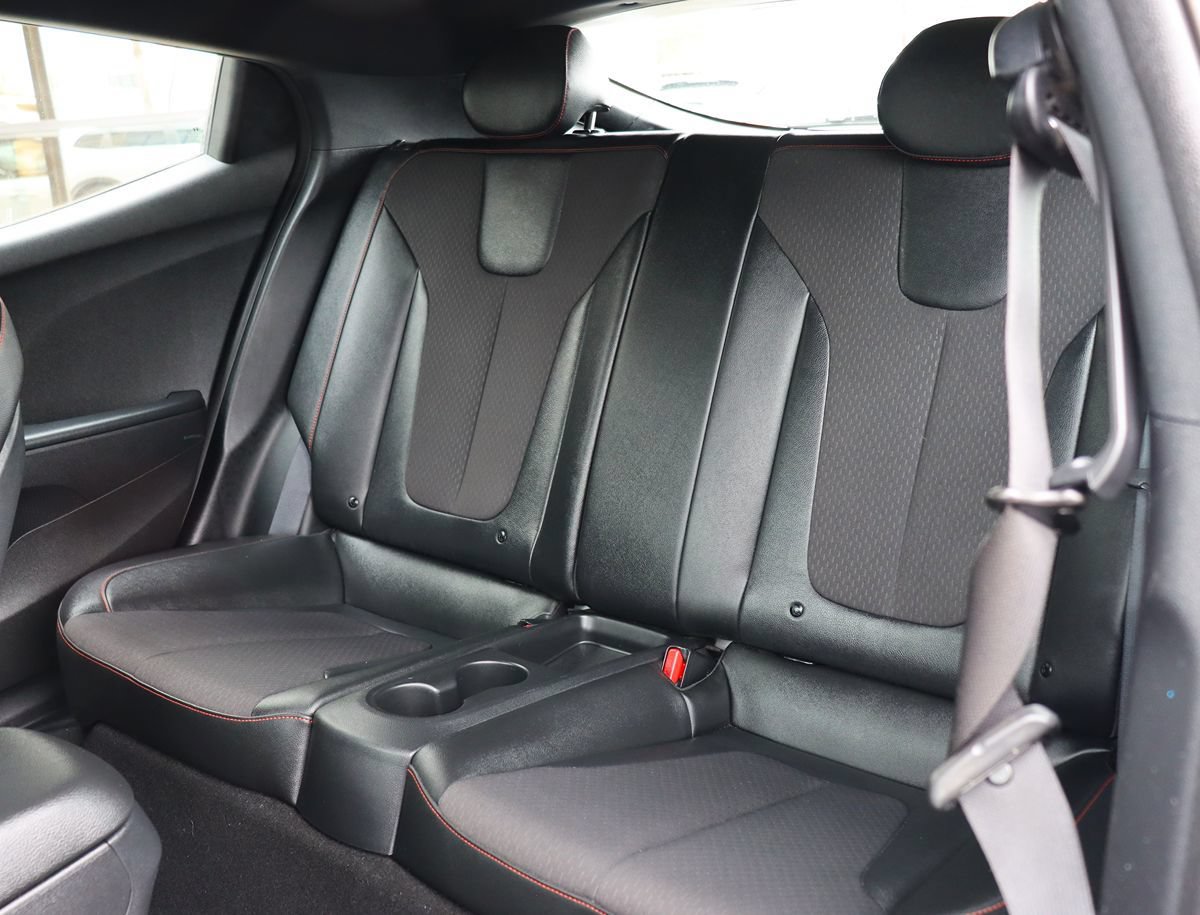 Used 2019 Hyundai Veloster Turbo FWD image 33