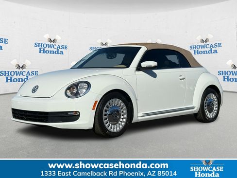 Used 2014 Volkswagen Beetle 1.8T image 1