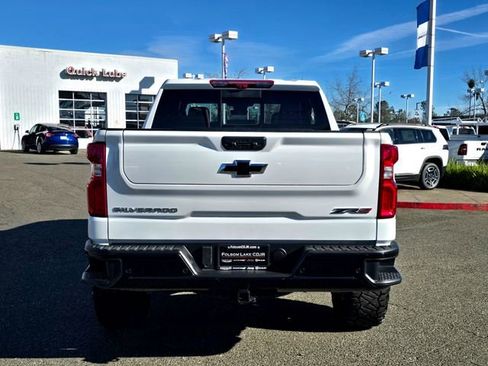 Used 2026 Chevrolet Silverado 1500 ZR2 AWD/4WD image 5