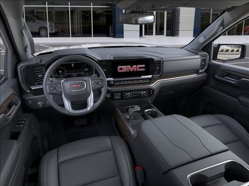 New 2026 GMC Sierra 1500 SLT image 15