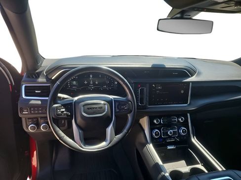 Used 2022 GMC Yukon Denali AWD/4WD image 15